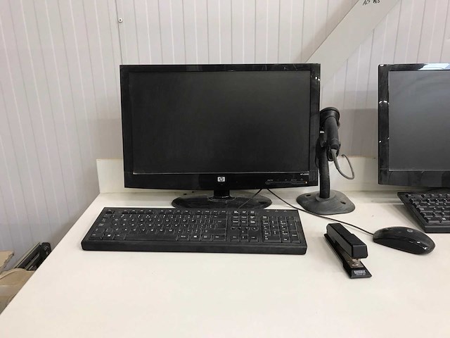 Hp x20led monitor (3x) - afbeelding 1 van  1
