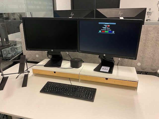 Hp z display monitoren en dockingstation - afbeelding 2 van  9