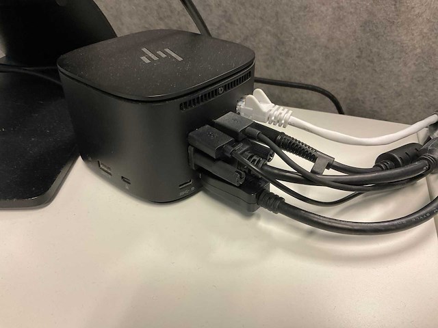 Hp z display monitoren en dockingstation - afbeelding 5 van  9