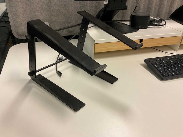 Hp z display monitoren en dockingstation - afbeelding 6 van  9