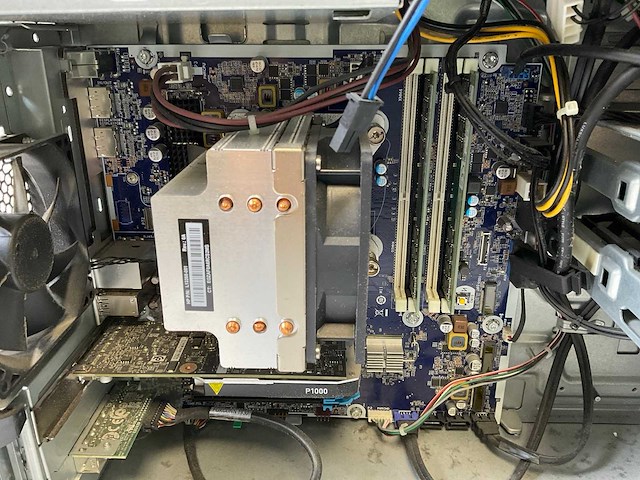 Hp z2 g4, core(tm) i7 8th, 16 gb ram, 256 gb ssd, nvidia quadro p1000 4gb workstation - afbeelding 7 van  7