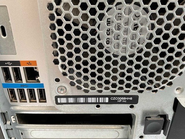 Hp z2 g4, core(tm) i7 8th gen, 16 gb ram, 256 gb ssd workstations (2x) - afbeelding 2 van  2