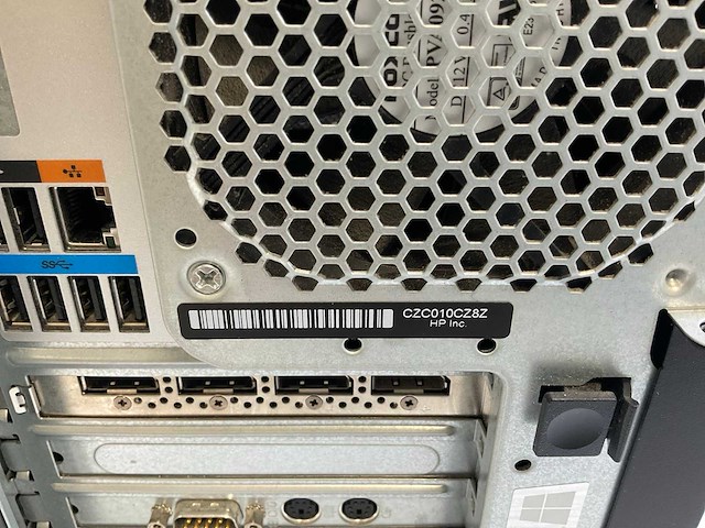 Hp z2 g4, core(tm) i7 8th gen, 16 gb ram (2x8gb), 512 gb nvme, nvidia quadro p2200 5 gb workstation - afbeelding 3 van  4