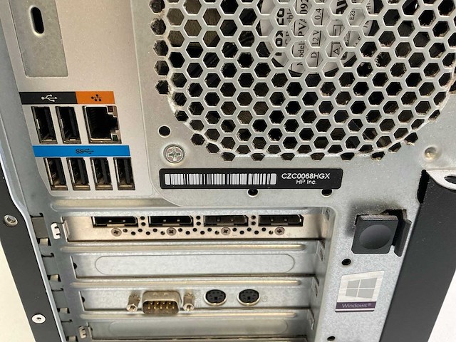 Hp z2 g4, core(tm) i7 8th gen, 16 gb ram (2x8gb), 512 gb nvme, nvidia quadro p2200 5 gb workstation - afbeelding 4 van  5