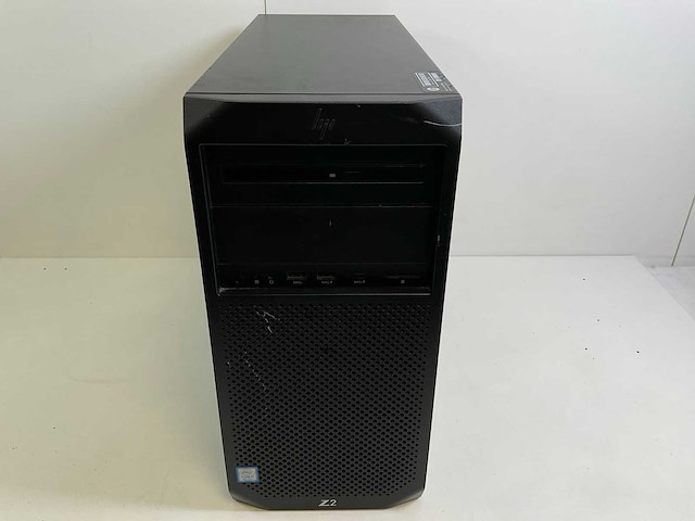 Hp z2 g4, core(tm) i7 8th gen, 16 gb ram (2x8gb), 512 gb nvme, nvidia quadro p2200 5 gb workstation - afbeelding 1 van  6
