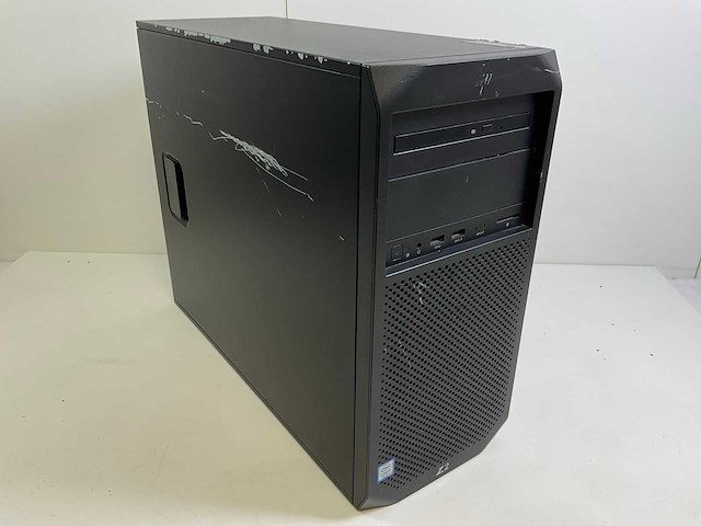Hp z2 g4, core(tm) i7 8th gen, 16 gb ram (2x8gb), 512 gb nvme, nvidia quadro p2200 5 gb workstation - afbeelding 2 van  6