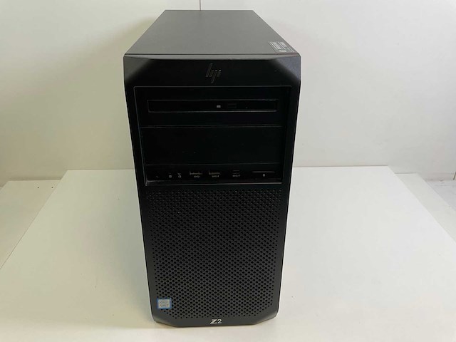 Hp z2 g4, core(tm) i7 8th gen, 16 gb ram (2x8gb), 512 gb nvme, nvidia quadro p2200 5 gb workstation - afbeelding 1 van  6