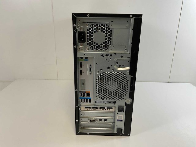 Hp z2 g4, core(tm) i7 8th gen, 16 gb ram, 512 gb nvme, nvidia quadro p2200 5gb workstation - afbeelding 3 van  4