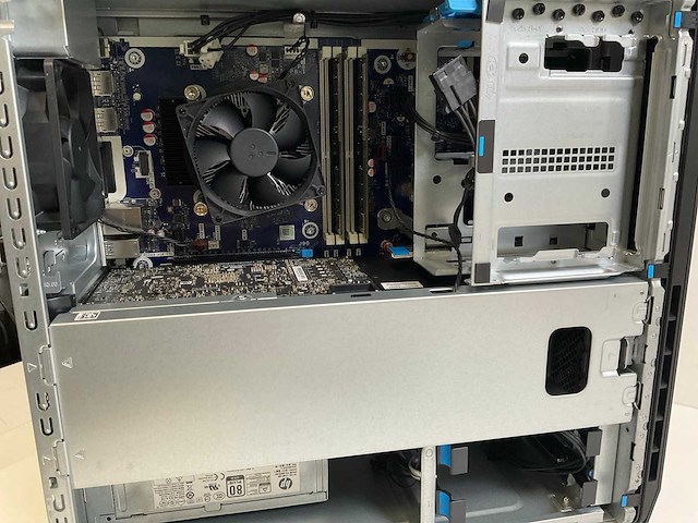 Hp z2 g5, core(tm) i7 10th gen, 32 gb ram (2x16gb), 512 gb nvme, nvidia quadro rtx 4000 8 gb workstation - afbeelding 6 van  6