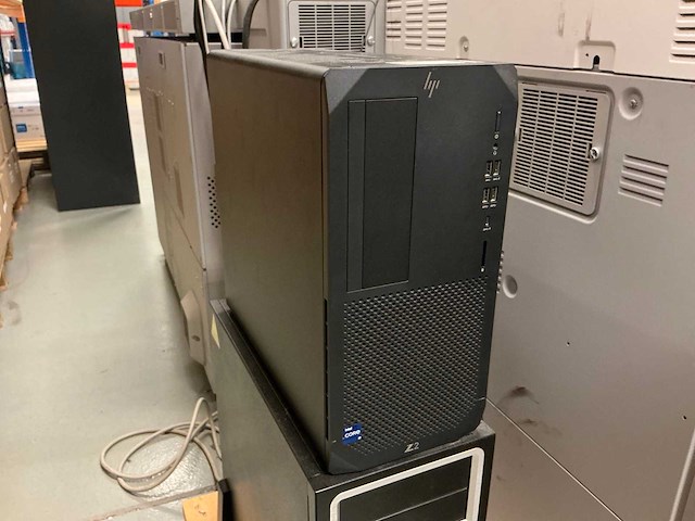 Hp z2 g9 tower desktop - afbeelding 3 van  7