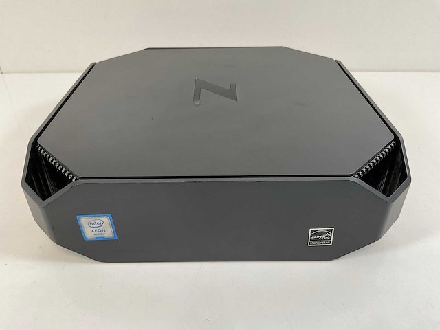 Hp z2 mini g4, xeon(r) e-2104g, 16 gb ram(2x 8gb), 512 gb nvme mini workstation - afbeelding 3 van  4