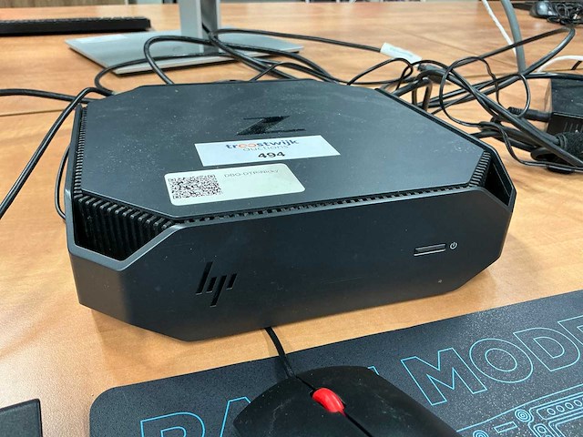 Hp z2 mini g5 desktop en monitor - afbeelding 3 van  7