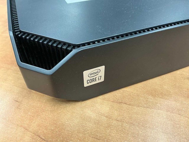 Hp z2 mini g5 desktop en monitor - afbeelding 3 van  9