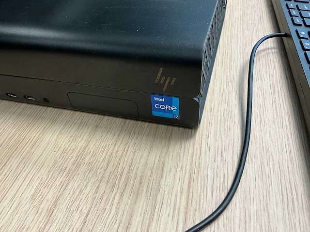 Hp z2 mini g9 workstation desktop pc - afbeelding 4 van  5