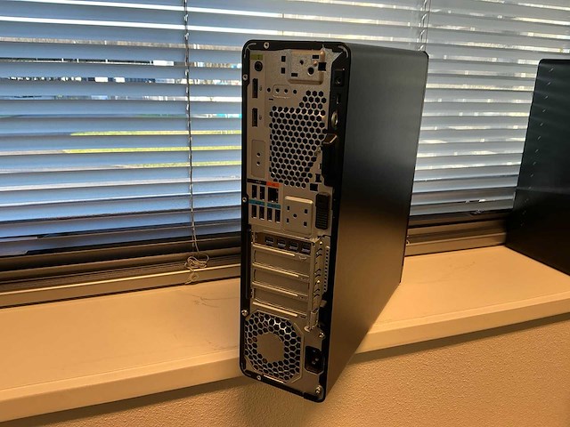 Hp z2 sff g5 desktop - afbeelding 4 van  5