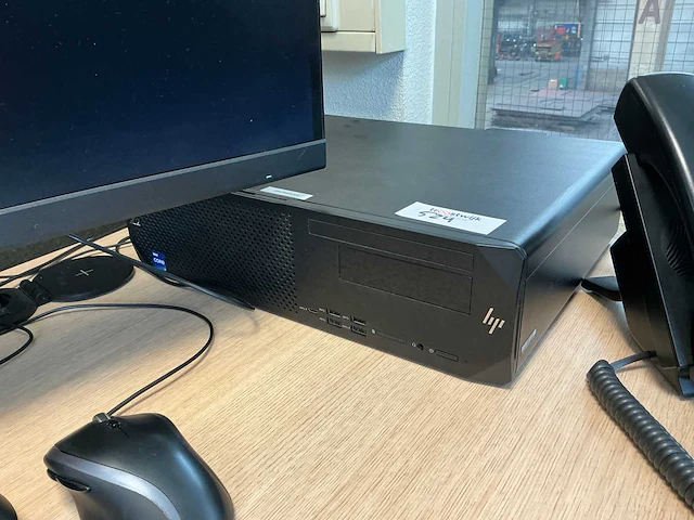 Hp z2 sff g9 workstation desktop pc - afbeelding 4 van  7