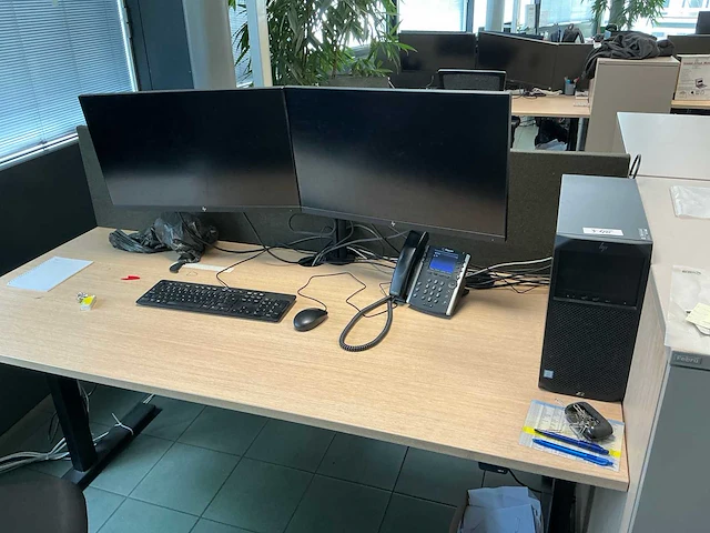 Hp z2 tower g4 workstation desktop - afbeelding 1 van  5
