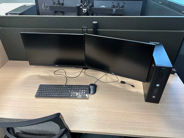 Hp z240 sff workstation desktop - afbeelding 1 van  5