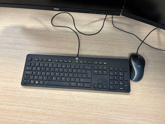 Hp z240 sff workstation desktop - afbeelding 4 van  5