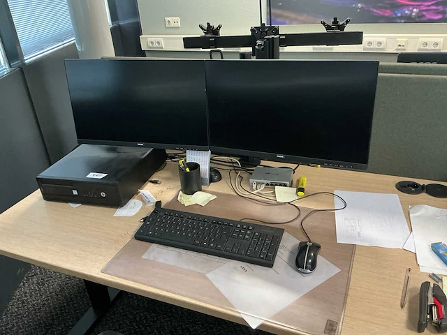Hp z240 sff workstation desktop - afbeelding 1 van  5