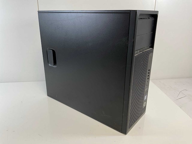 Hp z240, xeon(r) e3-1245 v5, 16 gb ram, 1 tb sata, 256 gb ssd, nvidia quadro k620 2 gb workstation - afbeelding 3 van  5