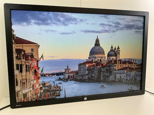 Hp (z30i) 30”, 2560x1600 (wqxga) ips monitor - afbeelding 2 van  7