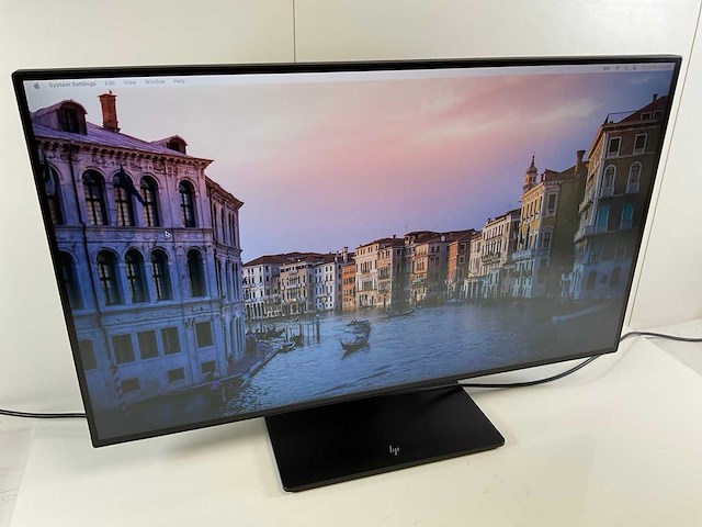 Hp (z32) 32”, 3840x2160 (uhd) ips monitor - afbeelding 2 van  7