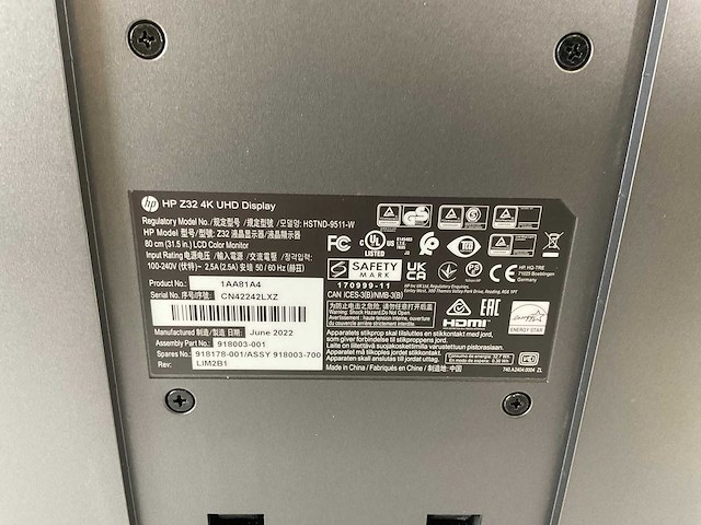 Hp (z32) 32”, 3840x2160 (uhd) ips monitor - afbeelding 3 van  3
