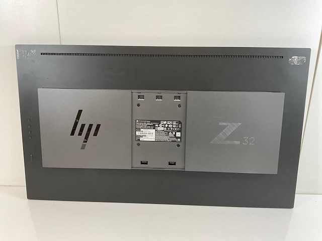 Hp (z32) 32”, 3840x2160 (uhd) ips monitor - afbeelding 4 van  6