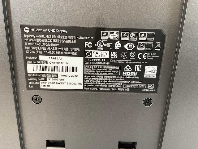 Hp (z32) 32”, 3840x2160 (uhd) ips monitor - afbeelding 3 van  3