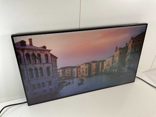 Hp (z32) 32”, 3840x2160 (uhd) ips monitor - afbeelding 2 van  6