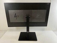 Hp (z32) 32”, 3840x2160 (uhd) ips monitor - afbeelding 3 van  5