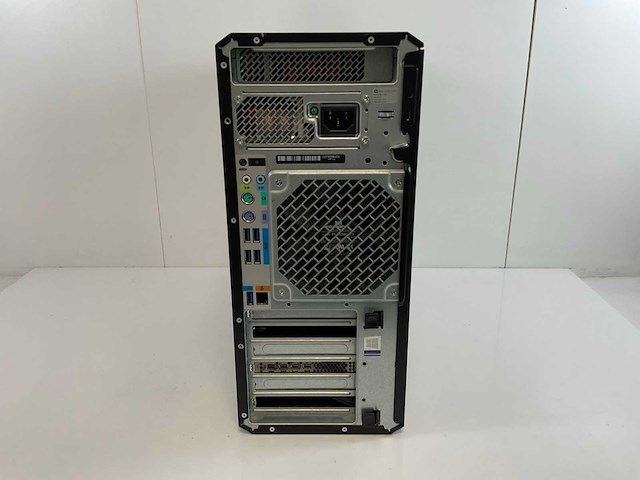 Hp z4 g4, core(tm) i9-7900x, 8 gb ram, 512 gb nvme, 1x nvidia quadro p620 2gb / 1x amd radeon pro wx 3200 4gb workstations (2x) - afbeelding 2 van  6
