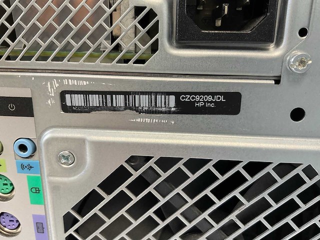 Hp z4 g4, core(tm) i9-7900x, 8 gb ram, 512 gb nvme, 1x nvidia quadro p620 2gb / 1x amd radeon pro wx 3200 4gb workstations (2x) - afbeelding 4 van  6