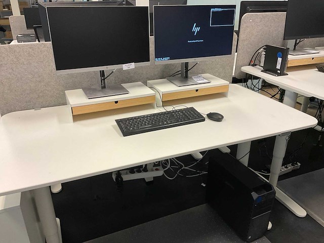Hp z4 g4 desktop - afbeelding 2 van  14