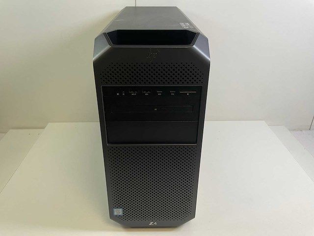 Hp z4 g4, xeon(r) w-2123, 16 gb ram (2x8gb), 256 gb nvme, nvidia quadro p2000 5 gb workstation - afbeelding 1 van  6