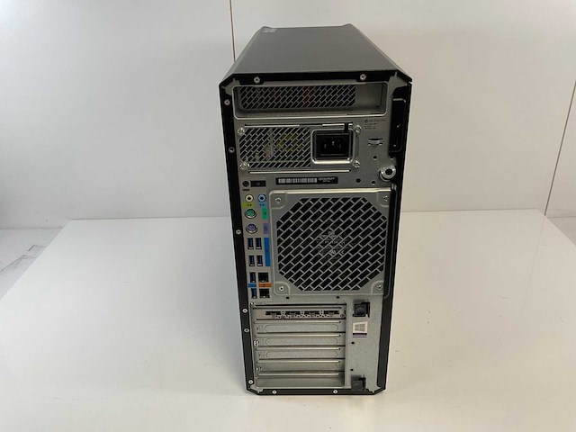 Hp z4 g4, xeon(r) w-2133, 32 gb ram, 512 gb nvme, nvidia quadro p4000 8 gb workstation - afbeelding 4 van  5