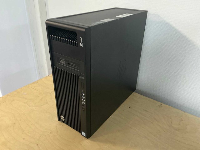 Hp z440 - e5-1620 v3 desktop - afbeelding 1 van  1