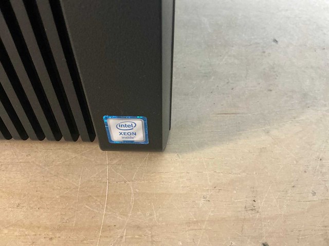 Hp z440 - e5-2630 v3 desktop - afbeelding 3 van  4