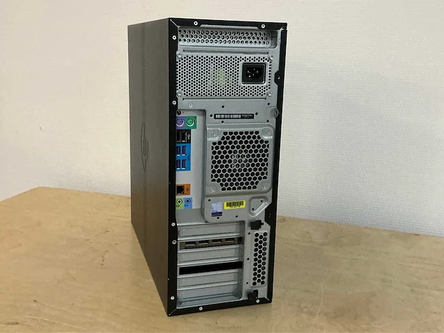 Hp z440 - e5-2630 v3 desktop - afbeelding 3 van  3