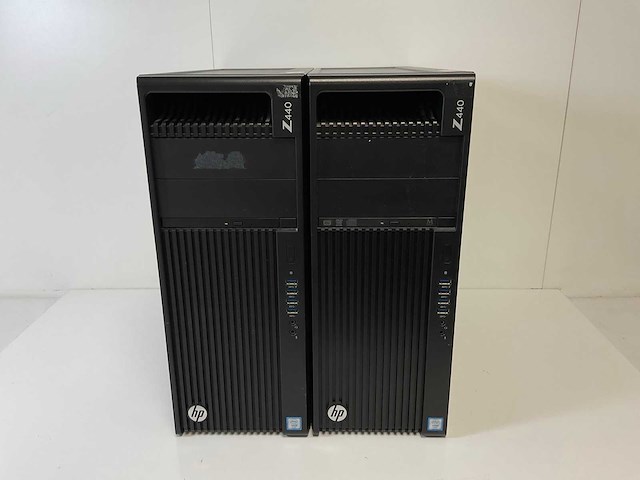 Hp z440, xeon(r) e5-1620 v3, 24 gb ram, no hdd, nvidia quadro m4000 8gb workstations (2x) - afbeelding 1 van  13
