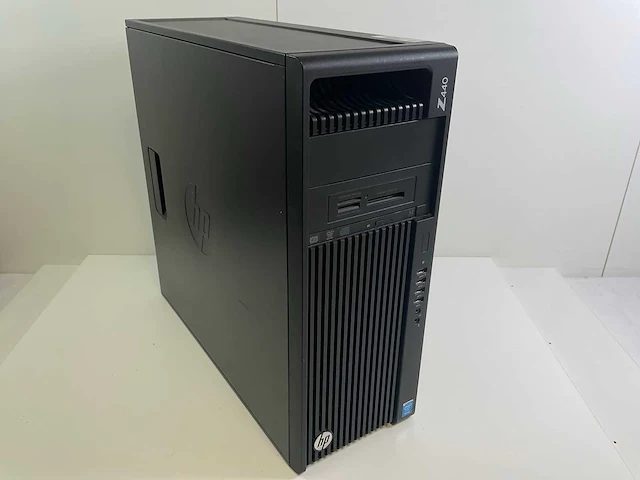 Hp z440, xeon(r) e5-1650, 32 gb ram (4x8gb), 2x 512 gb ssd, amd firepro w2100 2 gb workstation - afbeelding 2 van  6