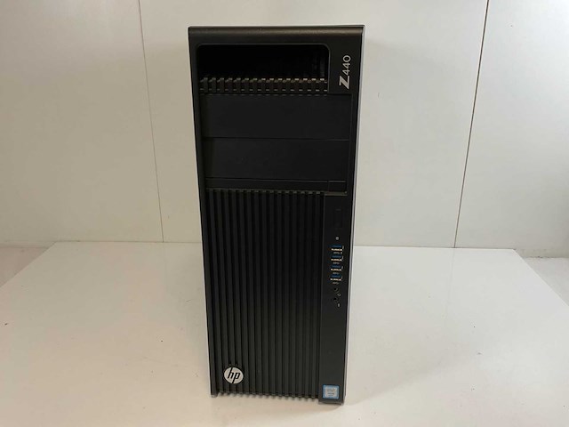 Hp z440, xeon(r) e5-1650 v3, 64 gb ram(6x 8gb), 512 gb ssd, nvidia quadro k620 2gb workstation - afbeelding 1 van  1