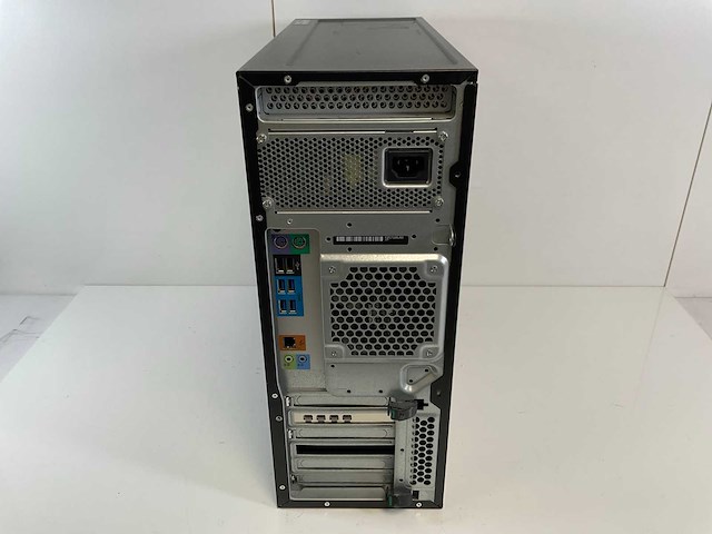 Hp z440, xeon(r) e5-1650 v4, 64 gb ram, no hdd, nvidia quadro k1200 4gb workstation - afbeelding 4 van  5