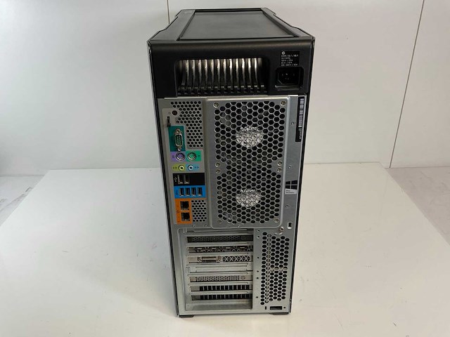 Hp z840, 2x xeon(r) e5-2660 v3, 256 gb ram (16x16gb), 1.5 tb nvme, nvidia quadro m6000 12 gb workstation - check description - afbeelding 2 van  2