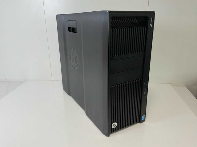 Hp z840, 2x xeon(r) e5-2690 v3, 64 gb ram, no hdd, nvidia quadro k2200 4gb workstation - afbeelding 2 van  5