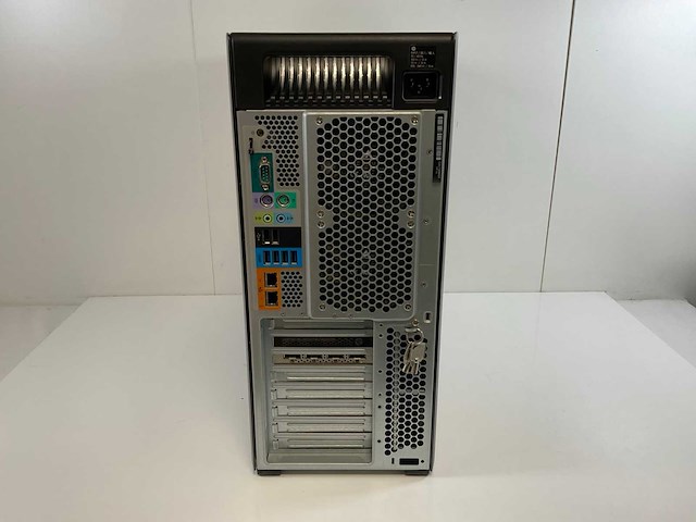 Hp z840, 2x xeon(r) e5-2690 v4, 128 gb ram(8x 16gb), 1 tb nvme, nvidia quadro m2000 4gb workstation - afbeelding 4 van  6