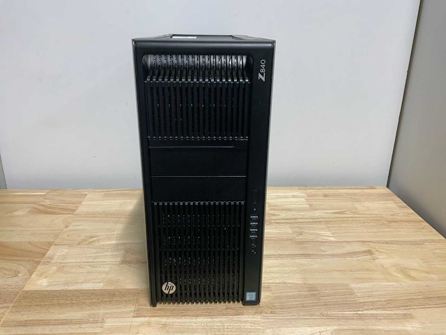 Hp z840 workstation(xeon) desktop - afbeelding 1 van  8