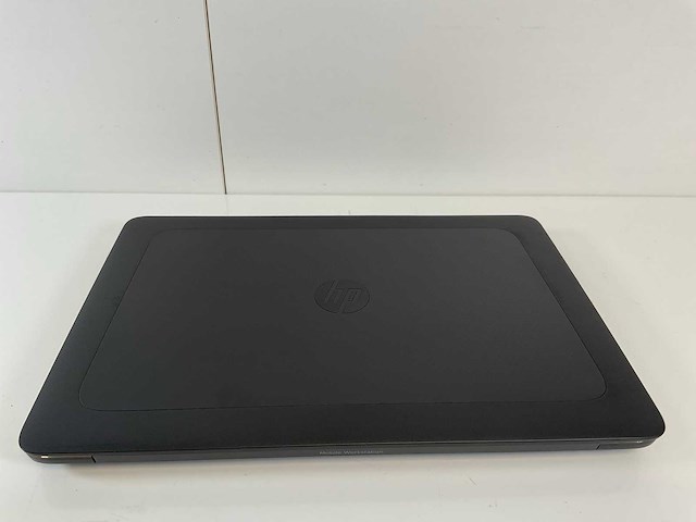 Hp zbook 15 g3 15.6”, core(tm) i7 6th gen, 32 gb ram, 500 gb ssd, nvidia quadro m1000m 2 gb mobile work station - afbeelding 3 van  4