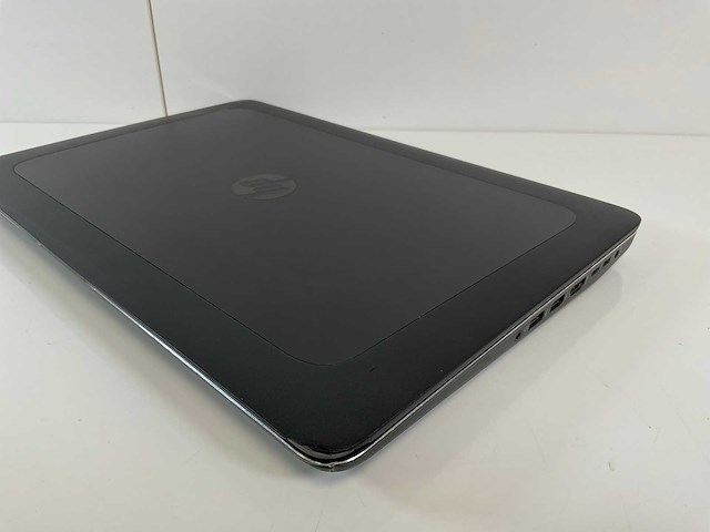 Hp zbook 15 g4 15.5”, core(tm) i7 7th gen, 32 gb ram, 256 gb ssd, nvidia quadro m620 2 gb mobile work station - afbeelding 8 van  8